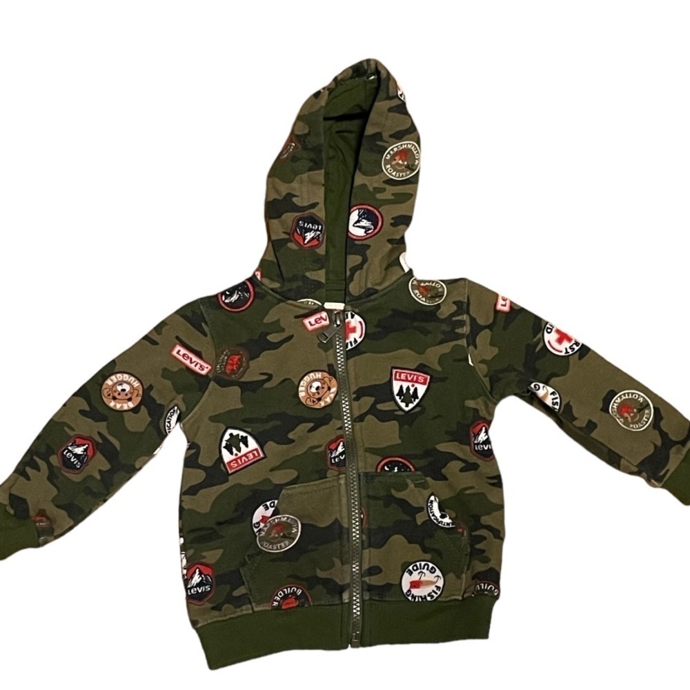Levi Camo Be Brave Stay Wild Fleece Hoodie Size 18M